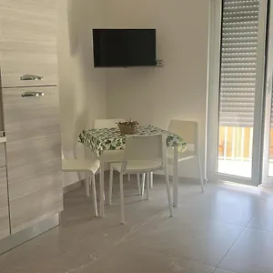 https://alysia-house.hotels-amalfi.com